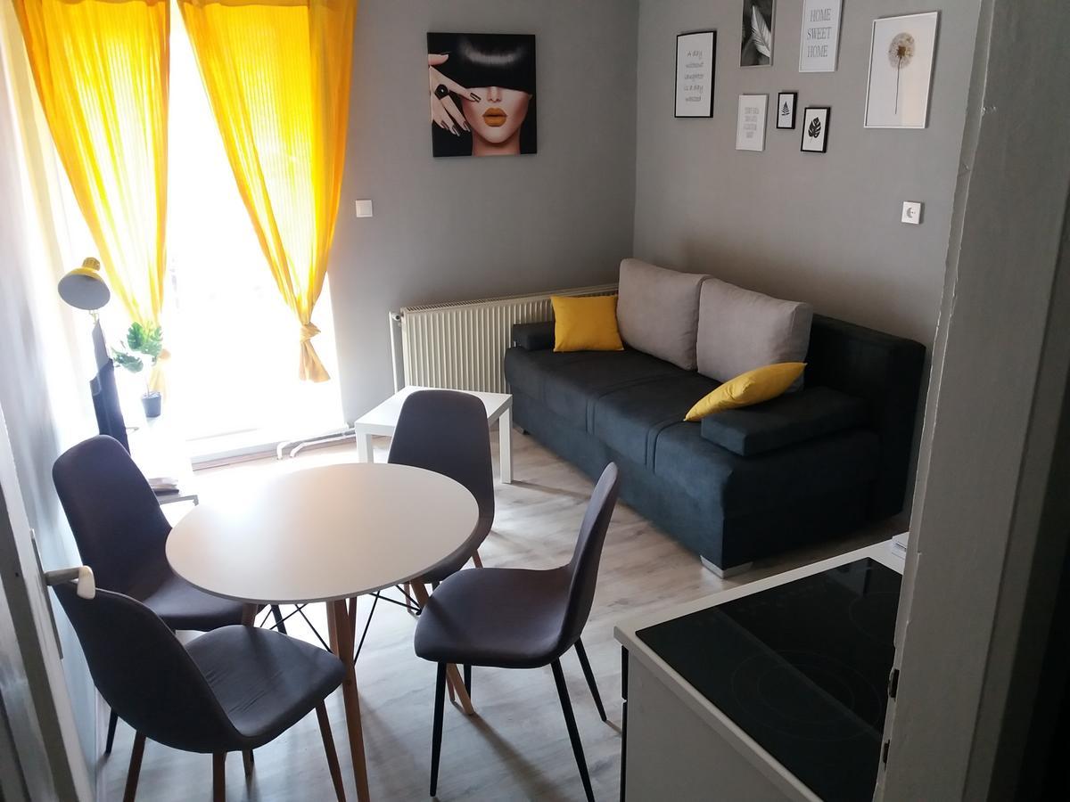 Apartments Danijela Tribunj  Luaran gambar